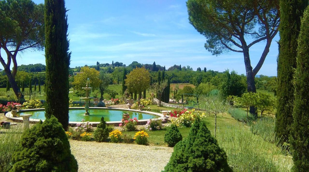Villa Nobile Cortona Family Apartments Bagian luar foto