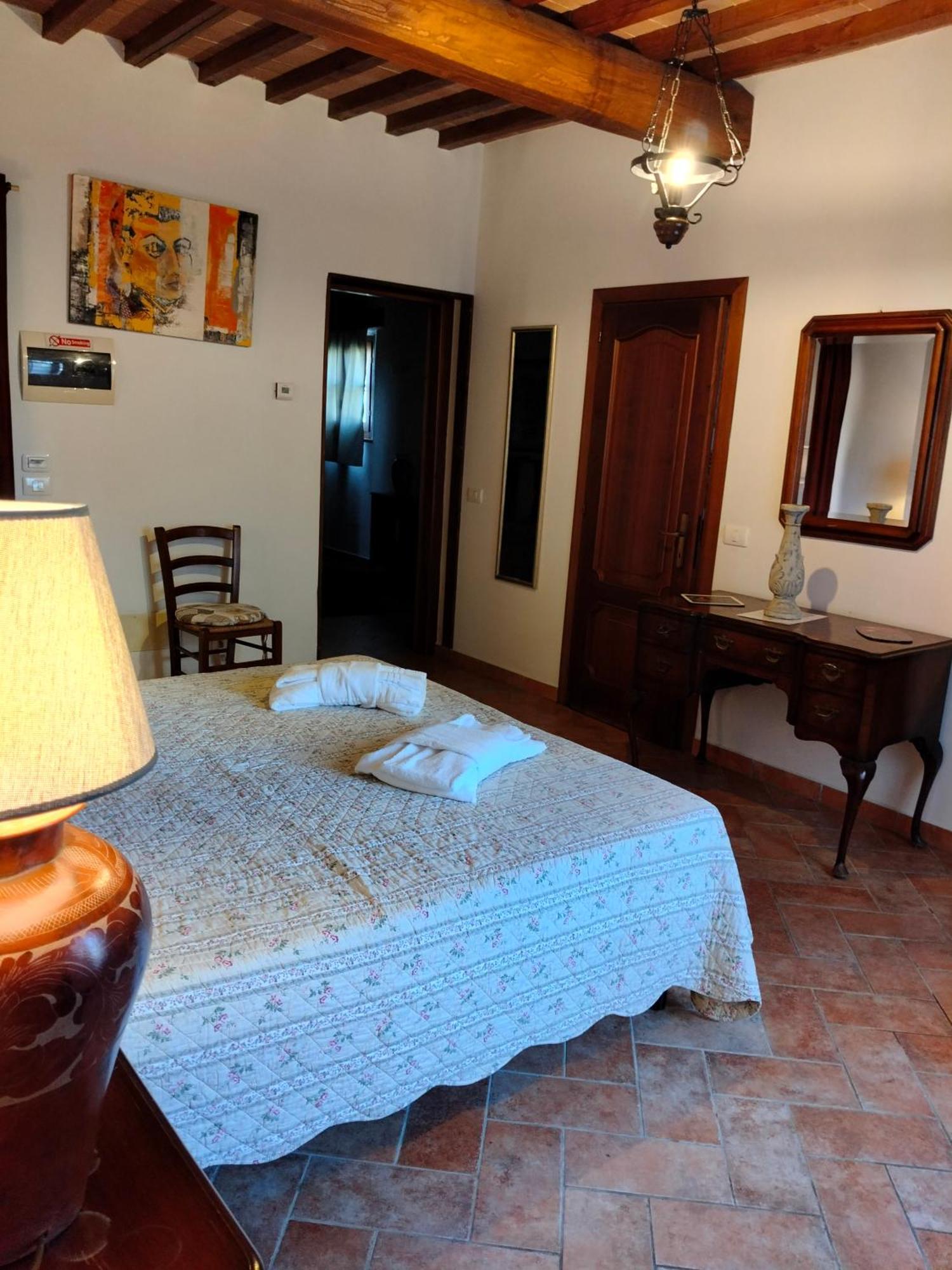 Villa Nobile Cortona Family Apartments Bagian luar foto
