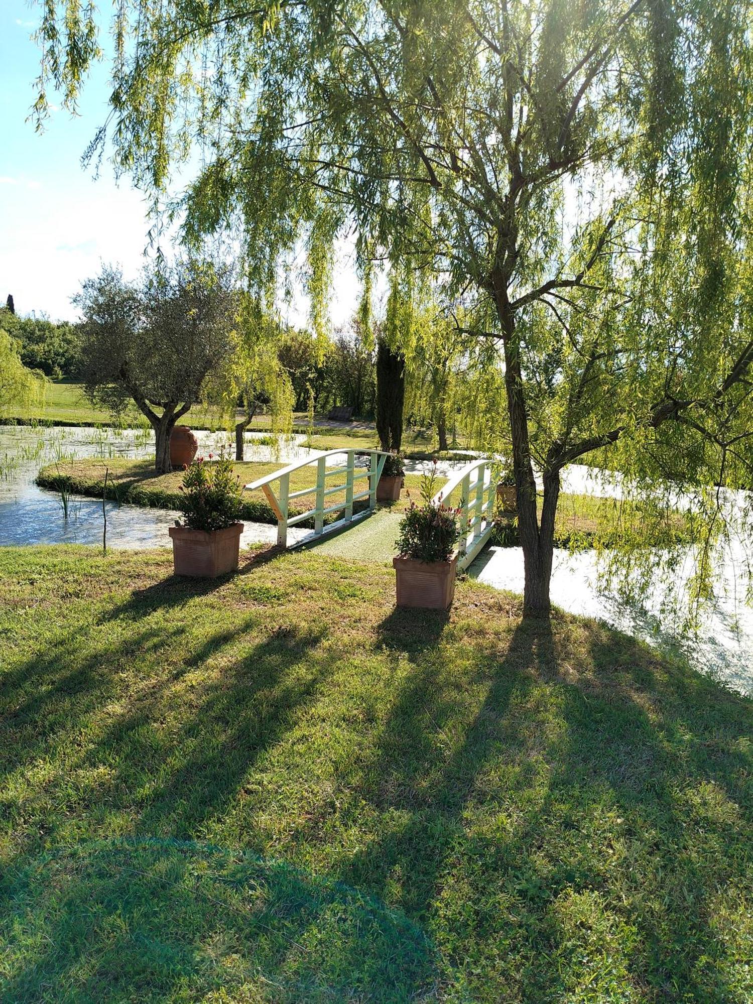 Villa Nobile Cortona Family Apartments Bagian luar foto
